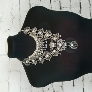 Chunky statement necklace.